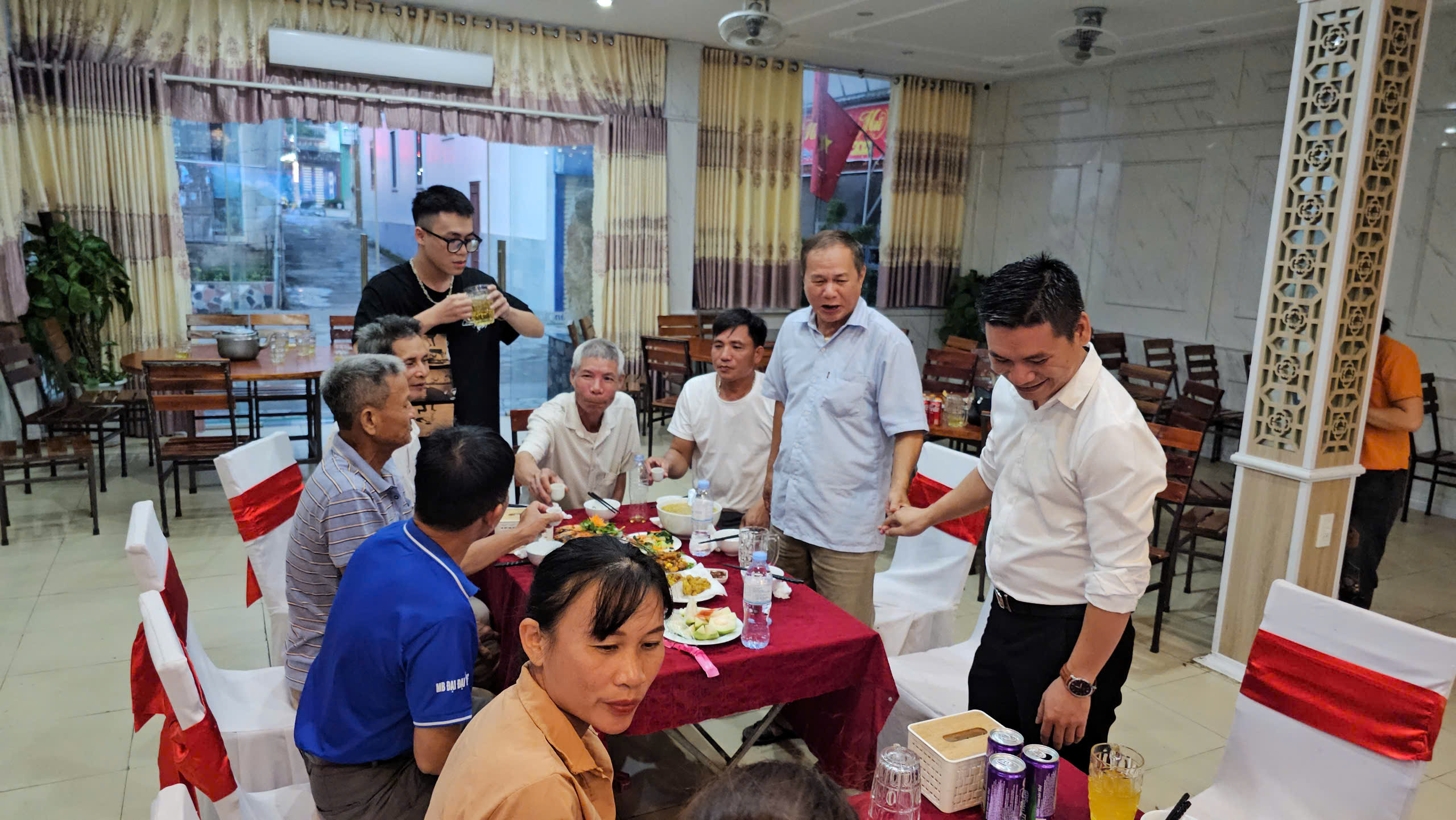 tiec-chia-tay-hoc-vien-du-hoc-thang-9