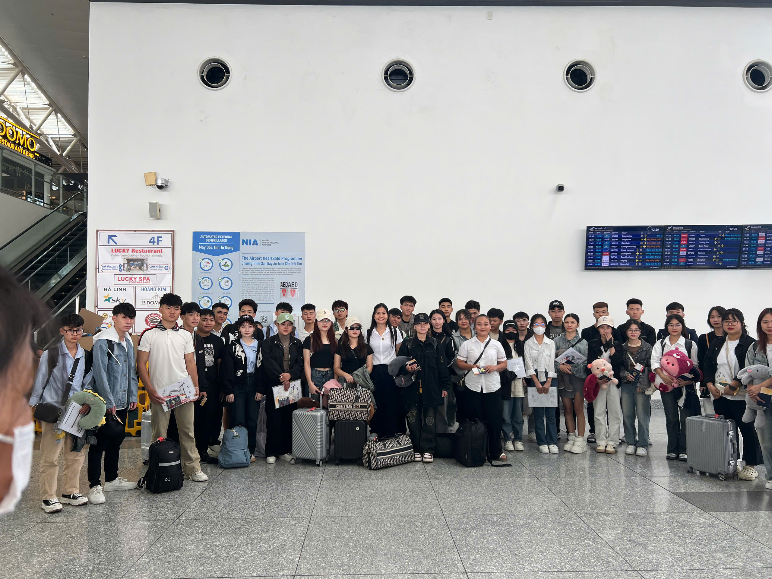 tiec-chia-tay-hoc-vien-du-hoc-thang-9